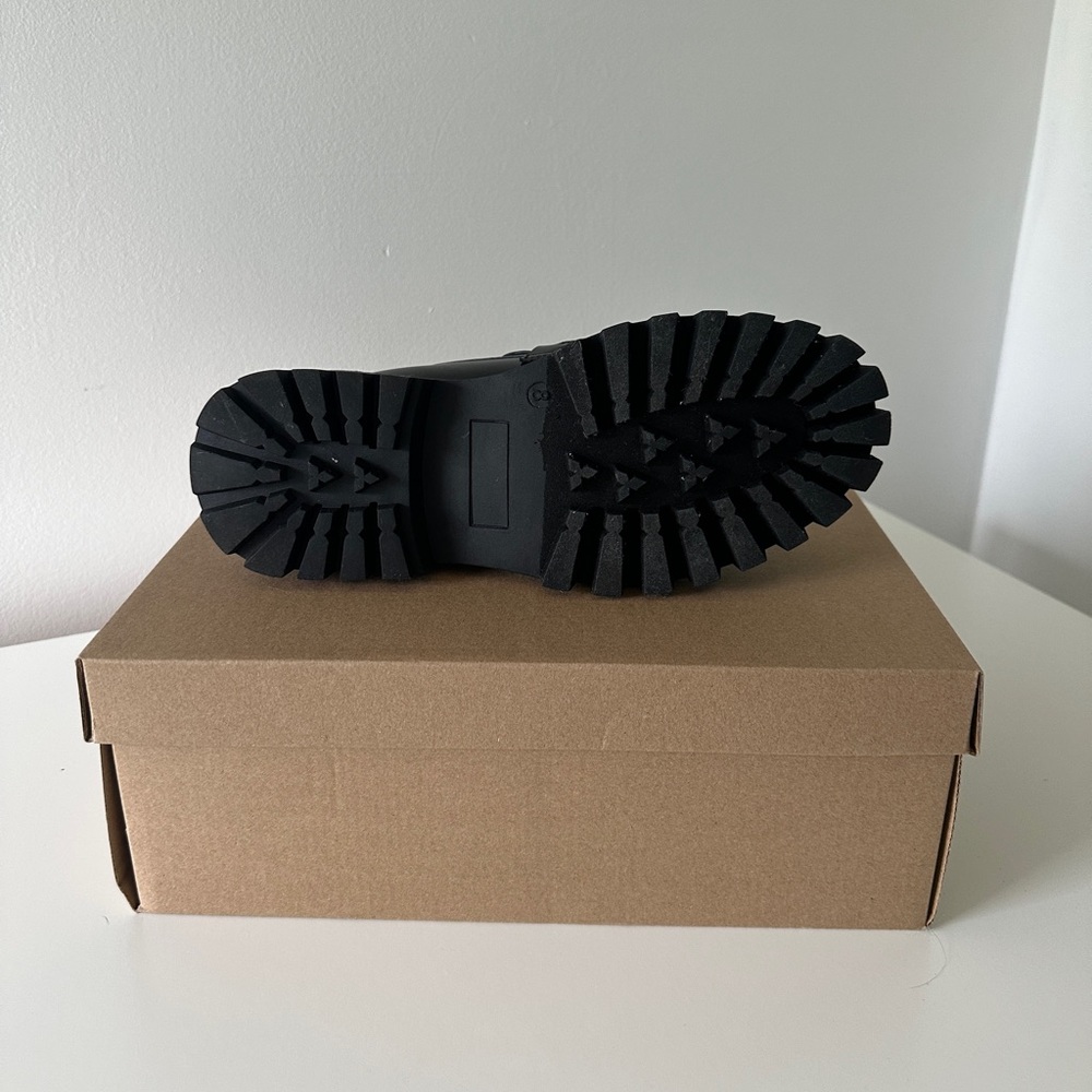 Steve Madden Loafers. Barros Black Size 8. - Picture 6 of 7